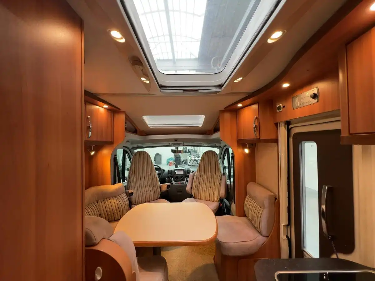 HYMER-ERIBA T 674 CL Exclusive-Line - Ansicht 9